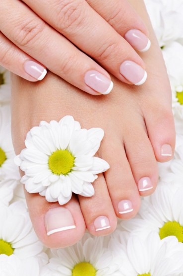 Manicure/Pedicure